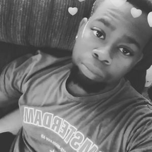 Meet your Posher, Avery